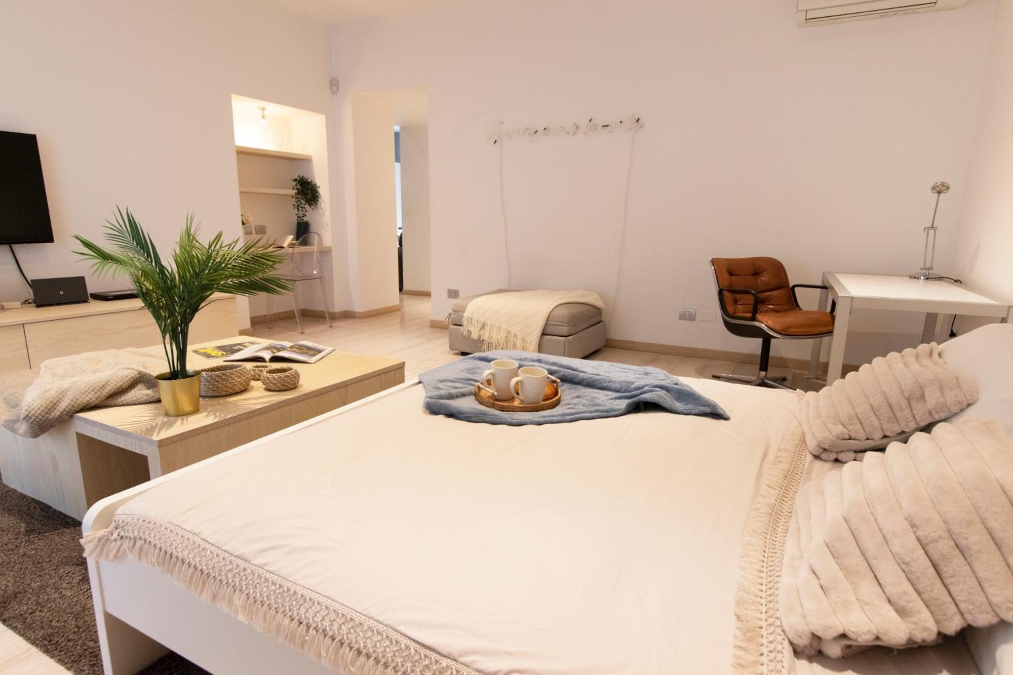 Luxury Apartment - Bramante 7 Милан Экстерьер фото